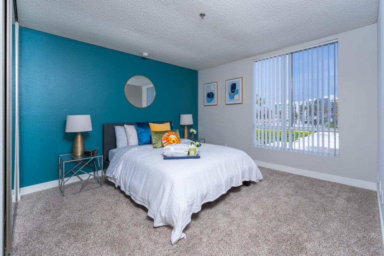 Universal Studios 8 Min Drive Two Bedroom Apartment With Free Parking Los Angeles Exteriör bild